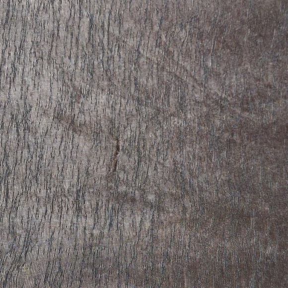 Pretty Angel Silk Blend Top w/Flounce Hemline - Picture 5 of 10